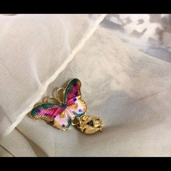 UNIQUE & Beautiful Vintage Butterfly & Eagle #32 Charm Brooch Pin Eagle Charm - Picture 3 of 16